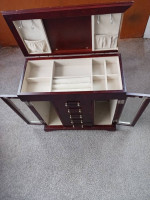 Small Jewelry Chest