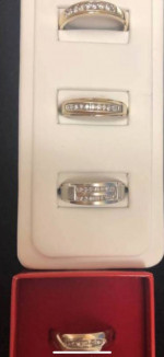 Men's Diamond Wedding Bands 10K Gold