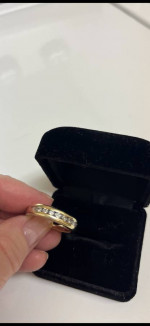 Men’s ZEI Designer Natural Diamond Wedding Ring.  10K Yellow Gold