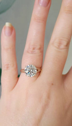New 4ct Certified Moissanite Engagement Ring