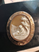 BARGAIN antique carved cameos 14k Rose Gold excellent condition estate