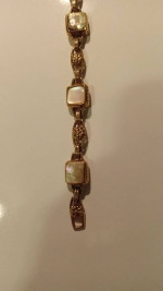 GOLD TONE 7" BRACELET