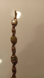 GOLD TONE 7" BRACELET