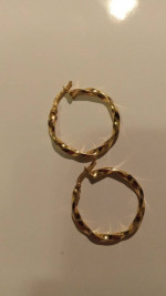 18K GOLD EARRINGS 1.80G