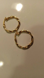 18K GOLD EARRINGS 1.80G