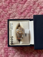 Brand new, Shimmering 1/2 Carat T.W. Certified Diamond, 10kt Yellow Go