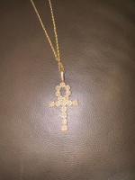 Vs1 14ct chain comes with 14ct yellow golld vs1 diamond earrings
