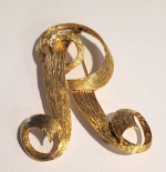 Laura Gayle Borche letter "R"