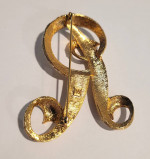 Laura Gayle Borche letter "R"