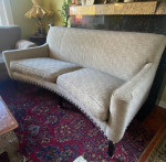 Three-Seater "Henredon" Style Curved Sofa  🇺🇸Made In USA 🇺🇸