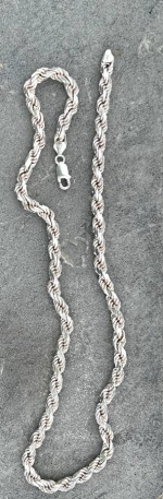 24 inch Tiffany SOLID Rope Silver & Gold Chain. (47 grams) (READ AD )