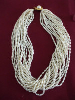 Necklace and earrings set