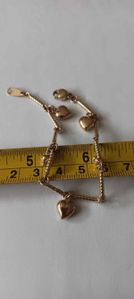 14k yellow Gold heart 7 inch bracelet = 7.28 grams