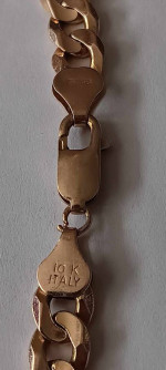 solid 10k yellow gold 8.25 inch bracelet = 19.89 grams