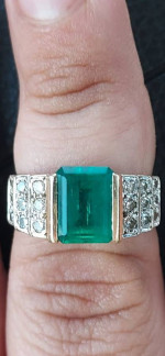 14k gold emerald diamond ring