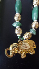 Elephant Necklace with tourquise, white and gold beads
