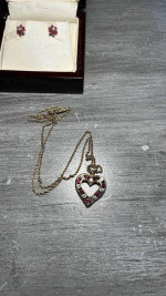 Fine jewelry Diamonds and Rubies