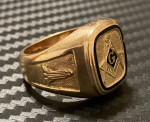Men's 10K Gold Size 9 Masonic Ring!