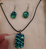 BEAUTIFUL MULTI- COLORED NECKLACE AND EARRINGS