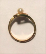10k Black Hills Gold Pearl Ring