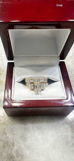 Stunning Diamond wedding ring set