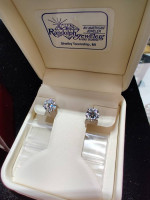 2.0 Ctw Diamond Earrings