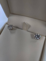 2.0 Ctw Diamond Earrings