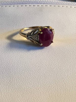Auction with tons of jewelry