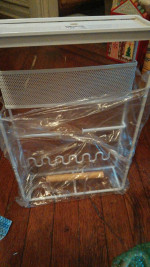 5 assorted jewelry organizers