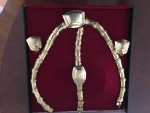 Modern design gold jewelry set including necklace, bracelet, and earrings