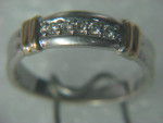 MENS WEDDING BAND 5 DIAMOND RING