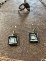 Gray geometric jewelry: necklace, earrings and ring