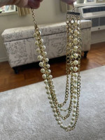 Fake gold / pearl layered necklace