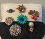 Lot of 7 brooches pins and wood strawberries