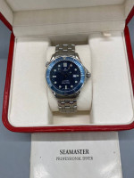 FSOT OMEGA SEAMASTER PROFESSIONAL “JAMES BOND” WITH BOX AND PAPERS