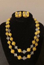 Yellow plastic beads with clear glass stones necklace w/clip earrings
