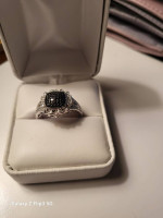 Black and white diamond cocktail ring