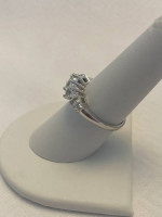 1 Carat Aquamarine & Diamond 10K 3.1 Grams Retail Price $1000