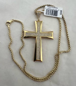 A beautiful necklace made of sterling silver and plated with gold. Cross pendant