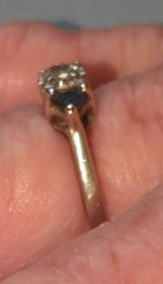 Ladie's Diamond and Sapphire Ring