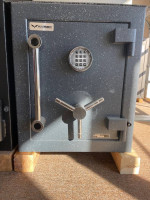AMSEC AMVAULT TL30 JEWELRY SAFES ** SAFE SALE**