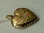 14k Yellow Gold Heart Shaped Grandma Locket