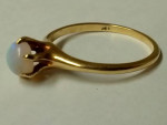 14k Yellow Gold Solitaire Opal Cabochon  1.0ctw Ladies Ring