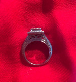 Beautiful Multi-diamond Ring