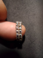 Silver stretch ring with crystal