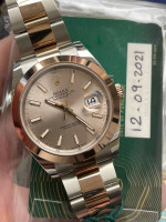 Cartier pasha 34mm 18k solid gold with factory diamond bezel