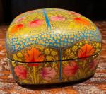 Paper Mache Trinket Box Handmade Hand-painted Kashmir India with 5 Egg