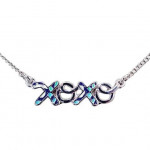 VERA BRADLEY SHORT ENAMEL HUG AND KISSES NECKLACE