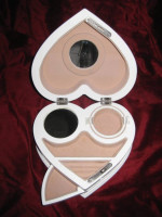 Heart Shaped Jewelry Box