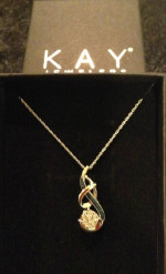 New Sapphire &Diamond cut necklace